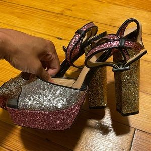 Cape Robbin Sz 8 glittered heels